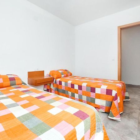 Cozy Apartment In Moncofa With Kitchenette Extérieur photo