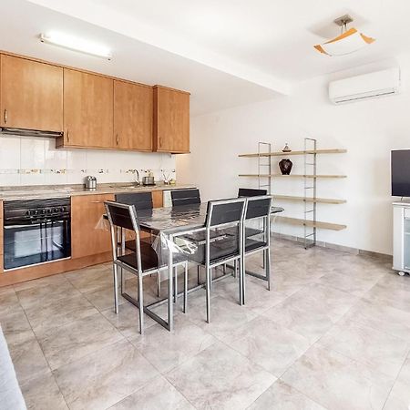 Cozy Apartment In Moncofa With Kitchenette Extérieur photo